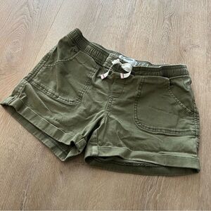 Old Navy Shorts green size XL girls 14